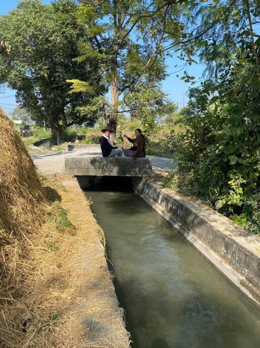 The Bougainvillea Cottage Farmstay Near Dehradun , 2 Bedroom Private Cottage Next To Fields And Orchards With Hill Views Exterior foto